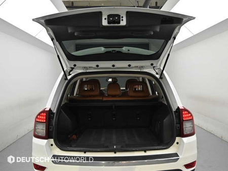 Jeep Compass — photo 19