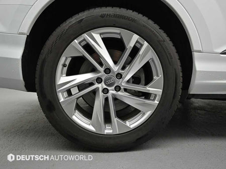 Audi Q7 — photo 06