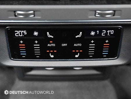 Audi Q7 — photo 19