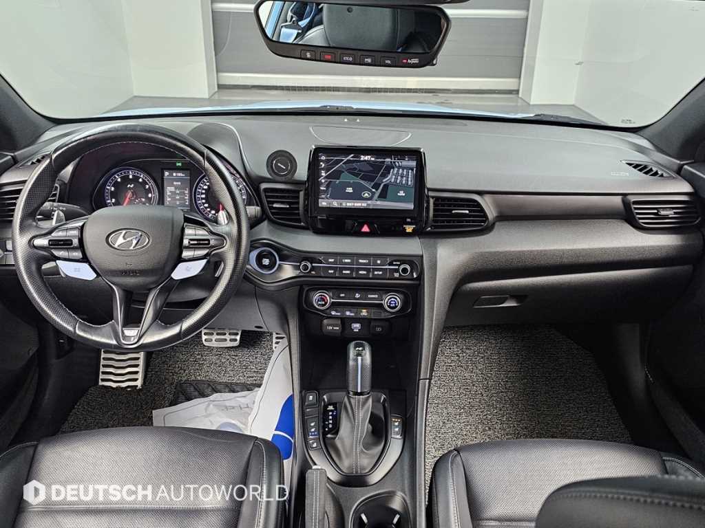 Hyundai Veloster — photo 07