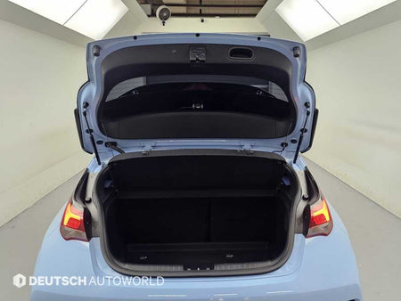 Hyundai Veloster — photo 19