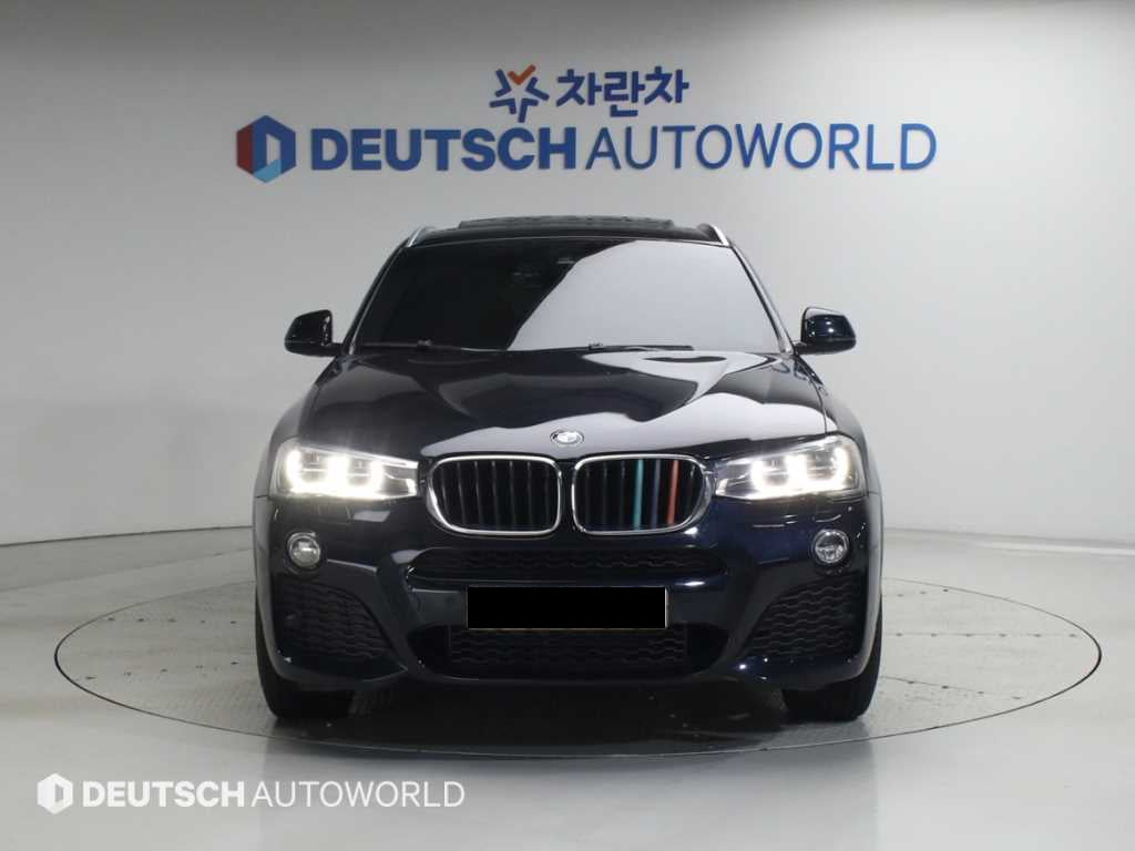 BMW X4 — photo 03