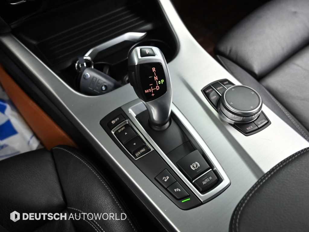 BMW X4 — photo 18