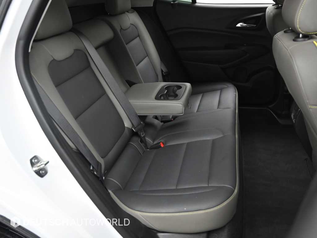 CHEVROLET Trax — photo 12