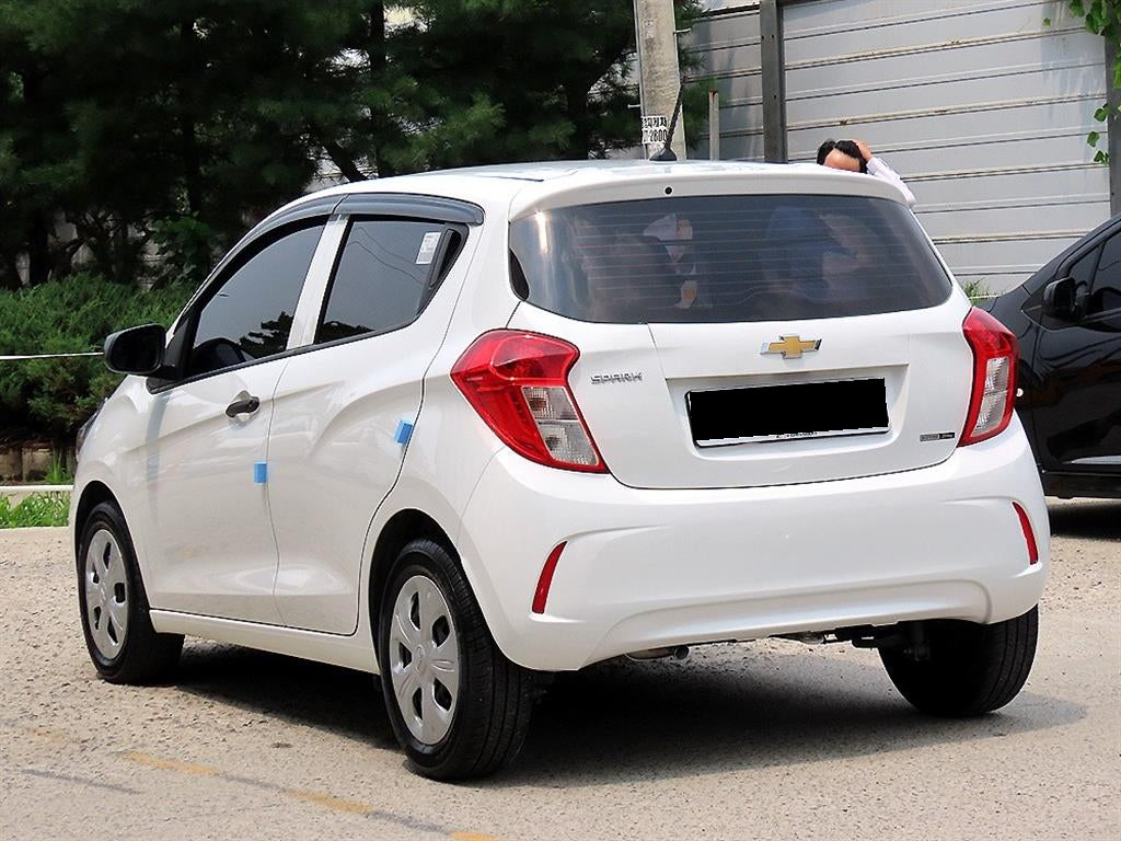 CHEVROLET Spark — photo 03