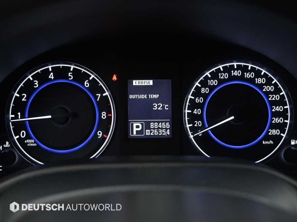 Infiniti G — photo 08