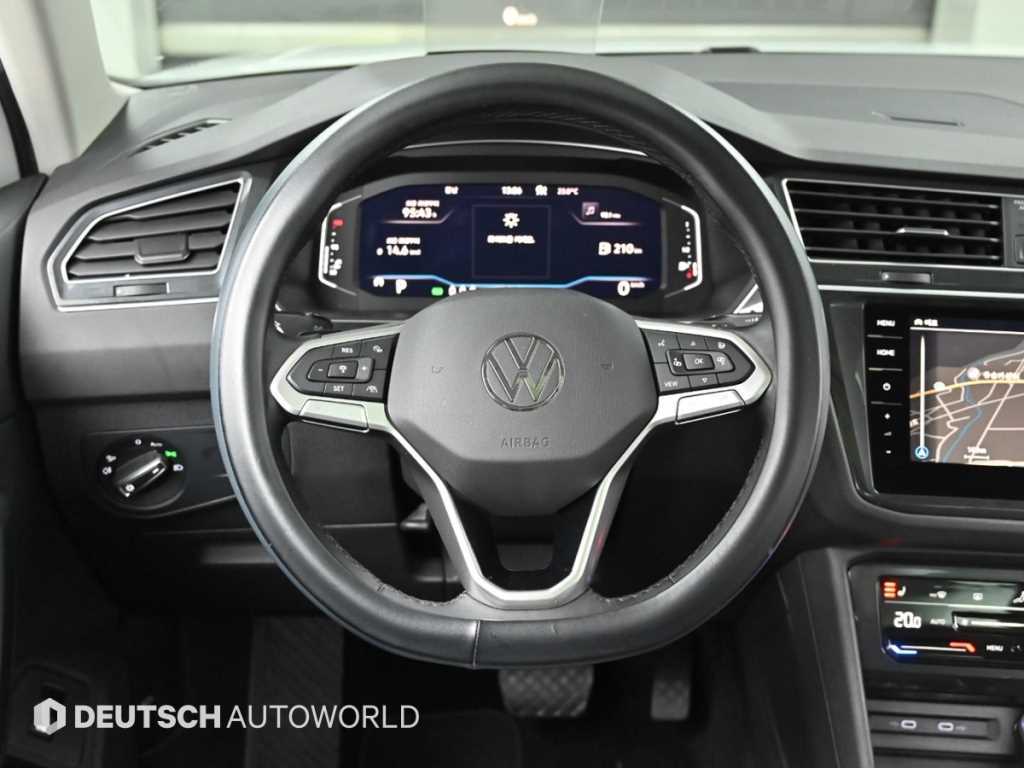 Volkswagen Tiguan — photo 13