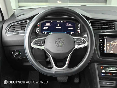 Volkswagen Tiguan — photo 13
