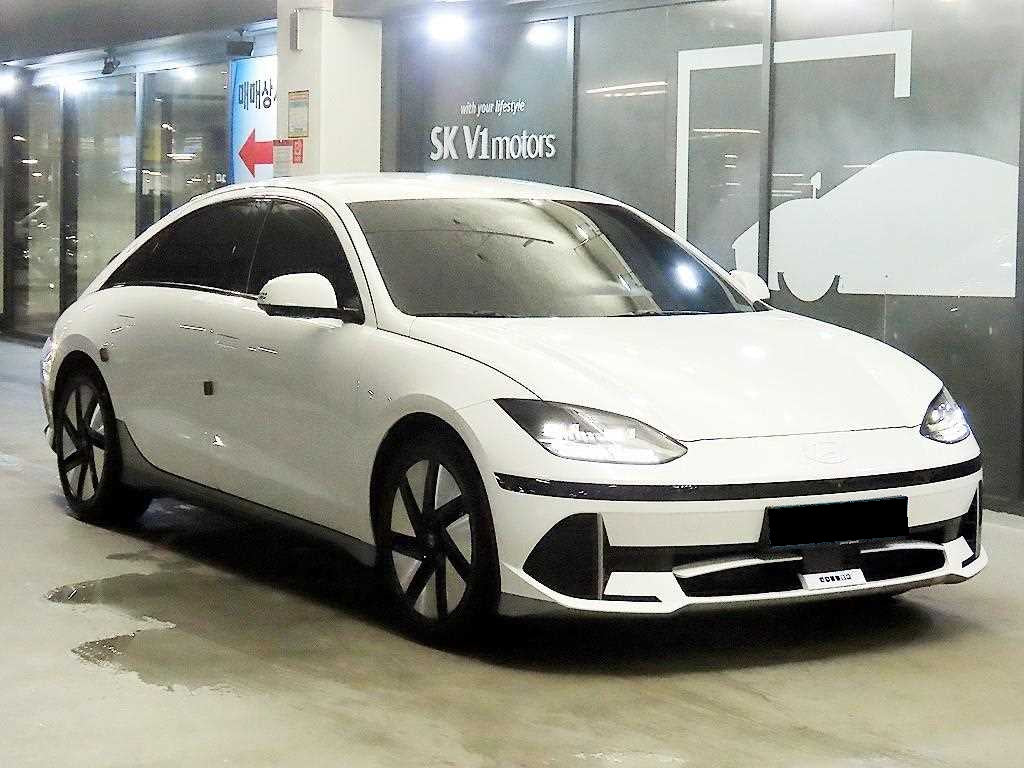 Hyundai Ioniq6 — photo 01