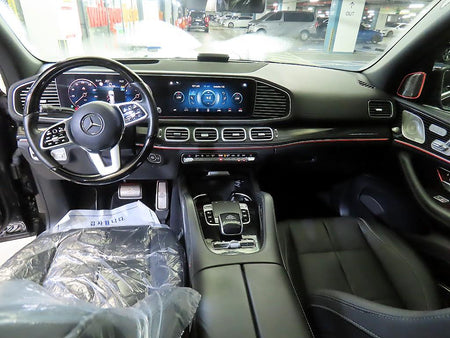 Mercedes-Benz GLS-Class — photo 10