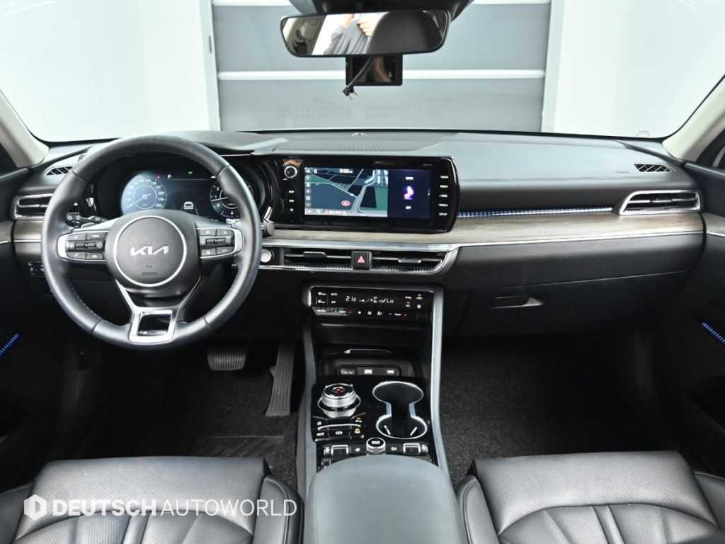 Kia K5 — photo 07