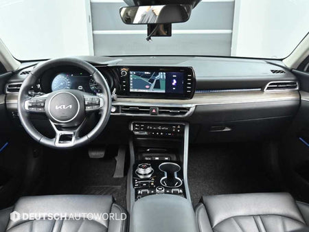 Kia K5 — photo 07