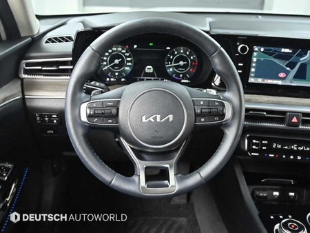 Kia K5 — photo 13