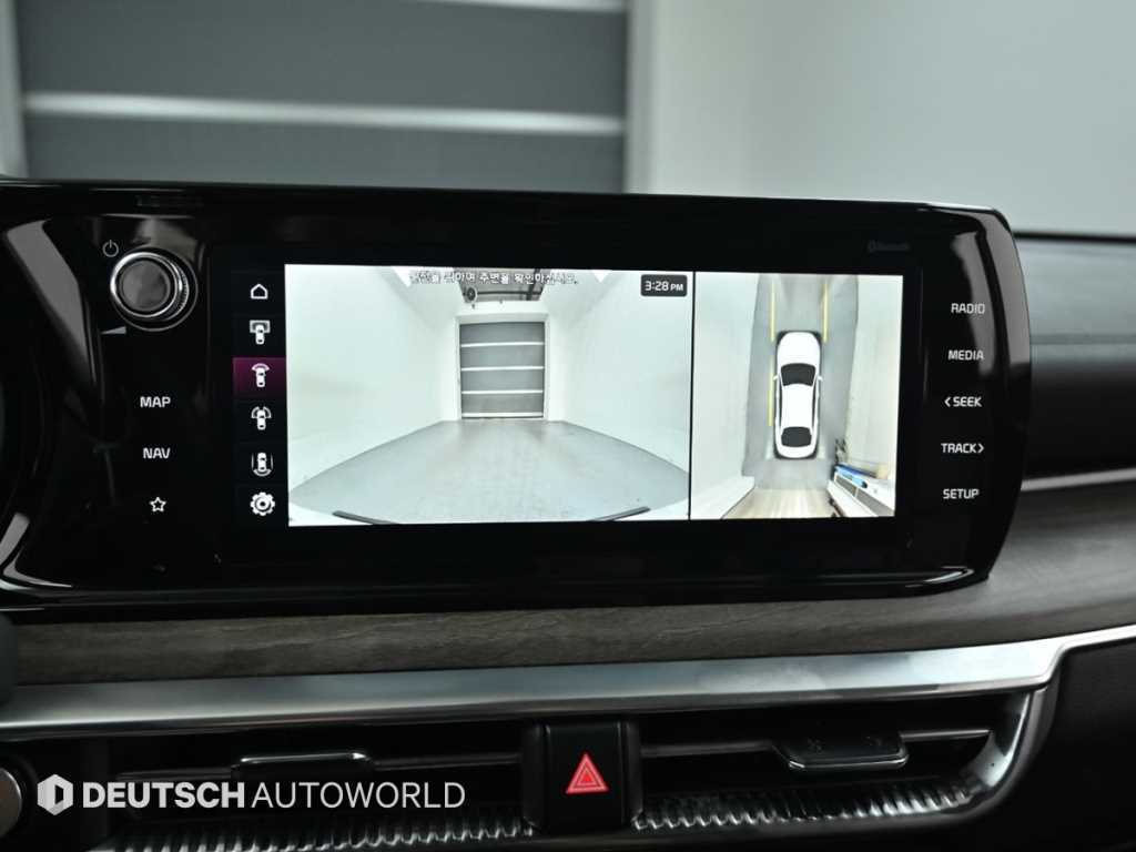 Kia K5 — photo 15