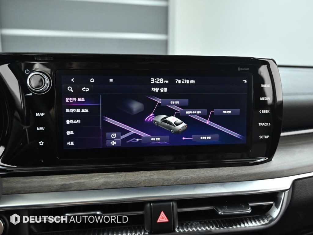 Kia K5 — photo 17
