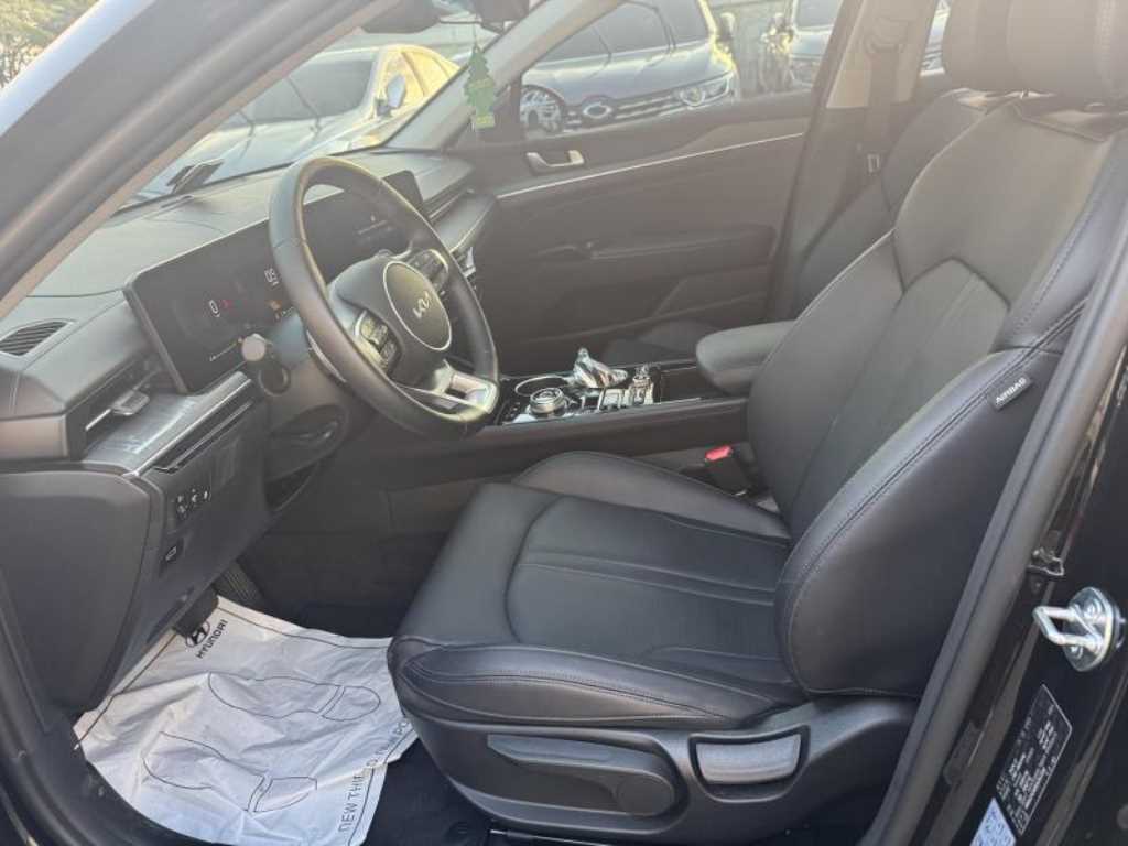 Kia K5 — photo 06