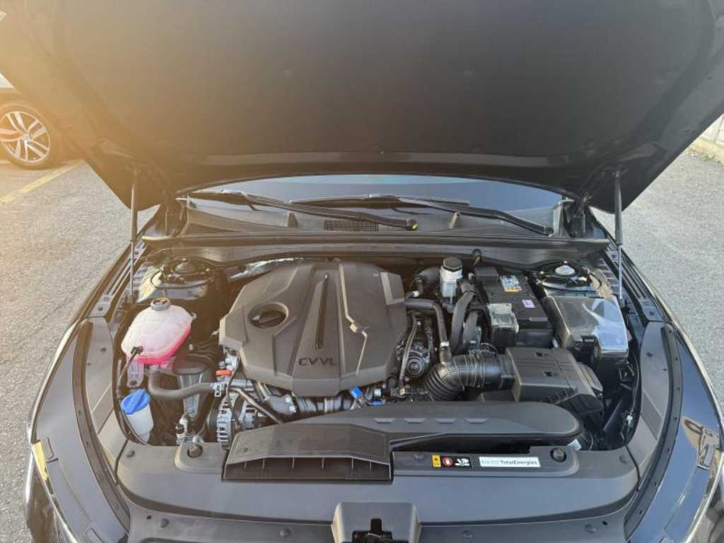 Kia K5 — photo 10