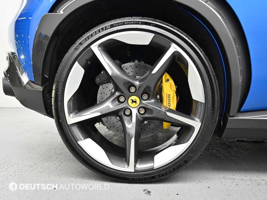 Ferrari Purosangue — photo 05