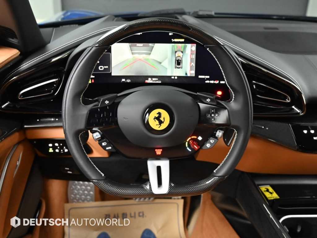 Ferrari Purosangue — photo 13
