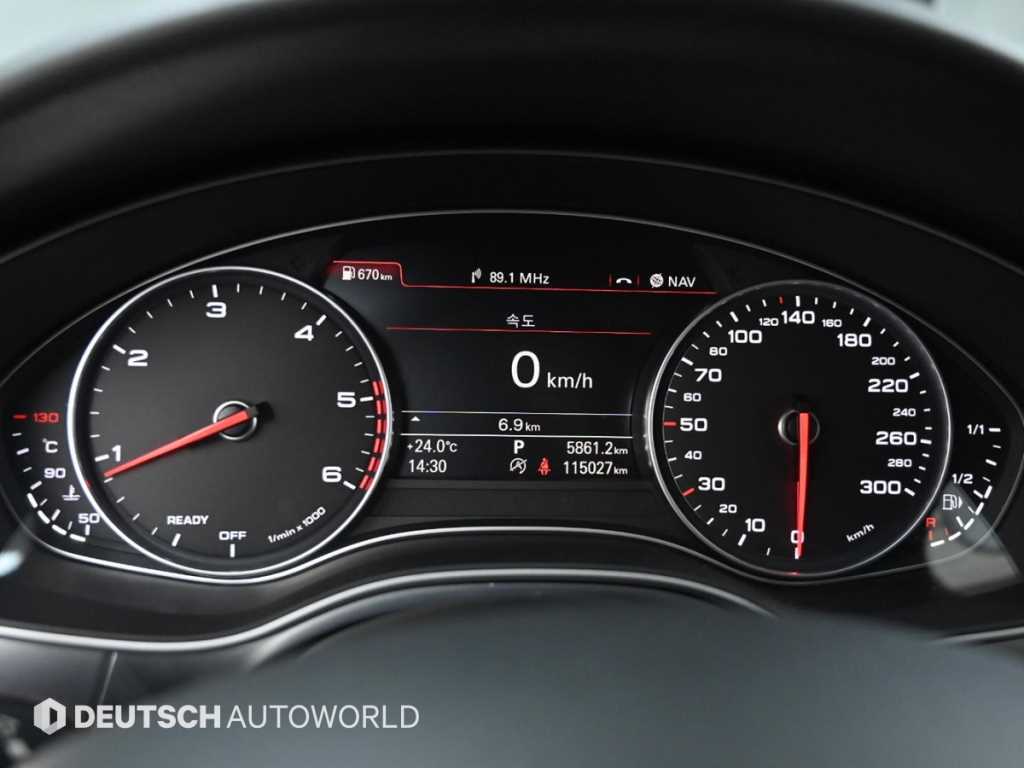 Audi A6 — photo 08