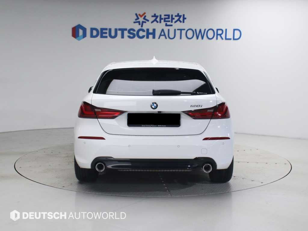 BMW 1-Series — photo 04