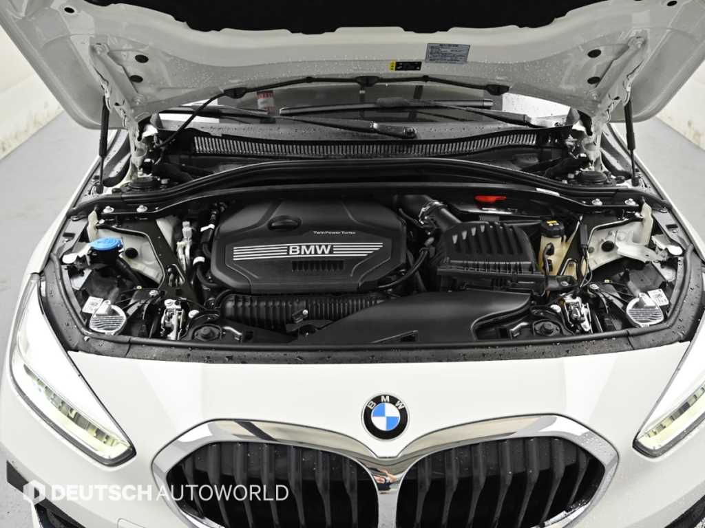BMW 1-Series — photo 06