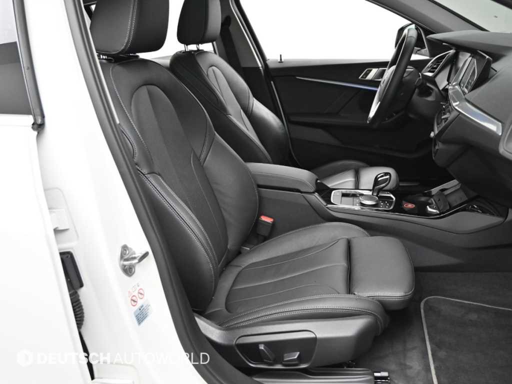 BMW 1-Series — photo 10