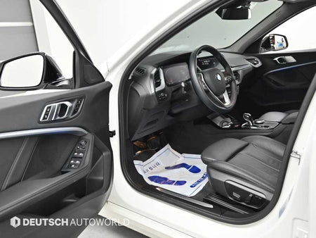 BMW 1-Series — photo 11