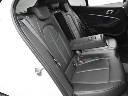 BMW 1-Series — photo 12
