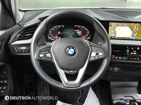 BMW 1-Series — photo 13