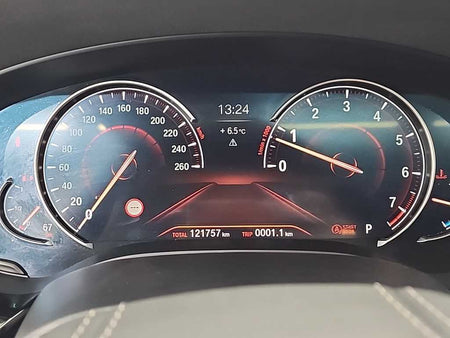 BMW 5-Series — photo 06