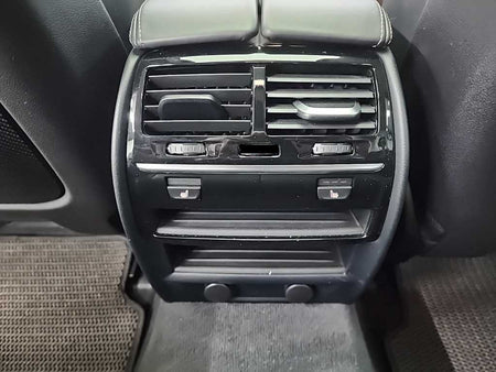 BMW 5-Series — photo 13