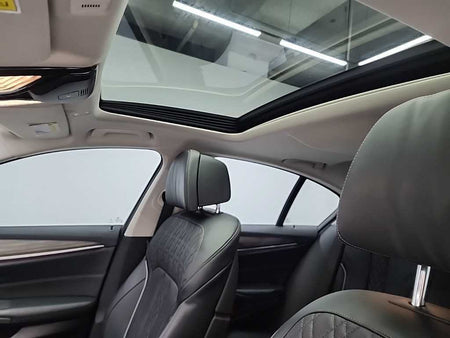 BMW 5-Series — photo 14