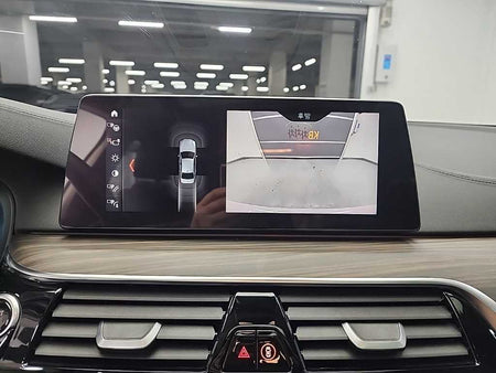 BMW 5-Series — photo 16