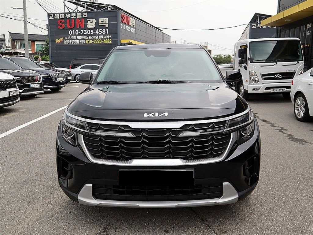 Kia Seltos — photo 01