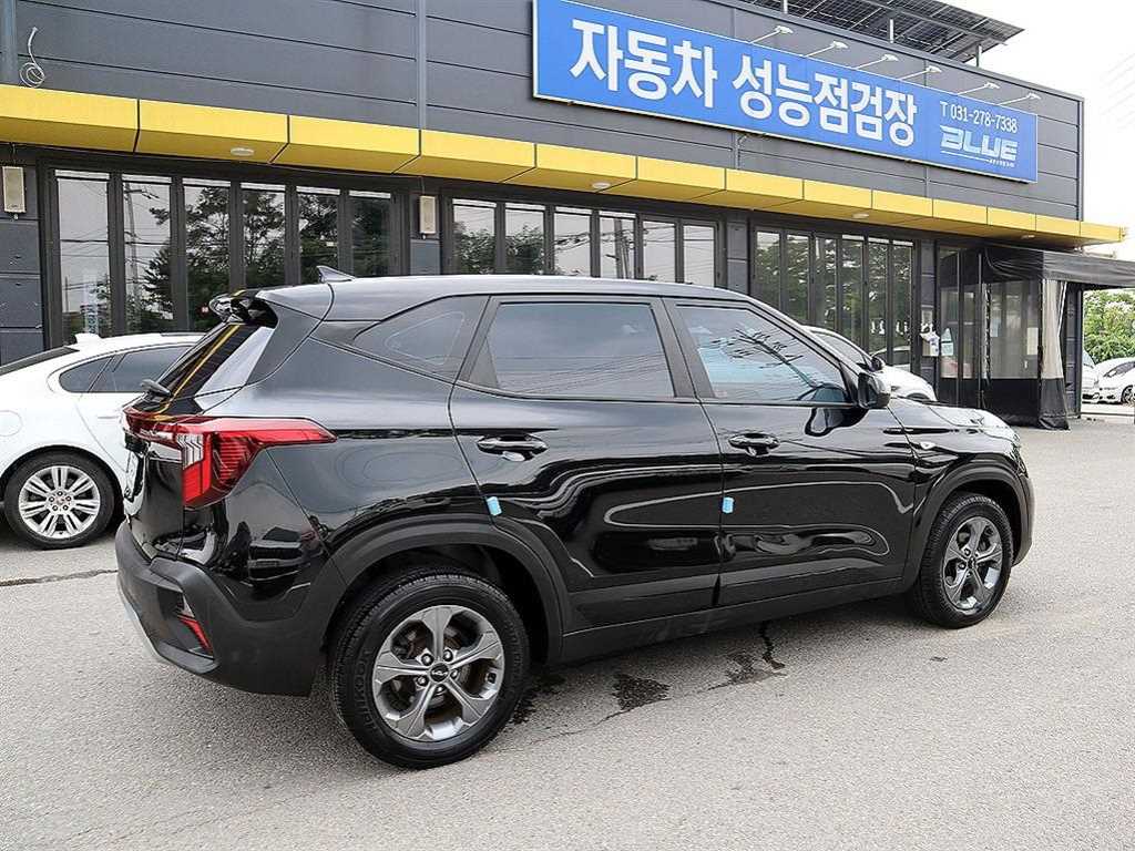Kia Seltos — photo 03