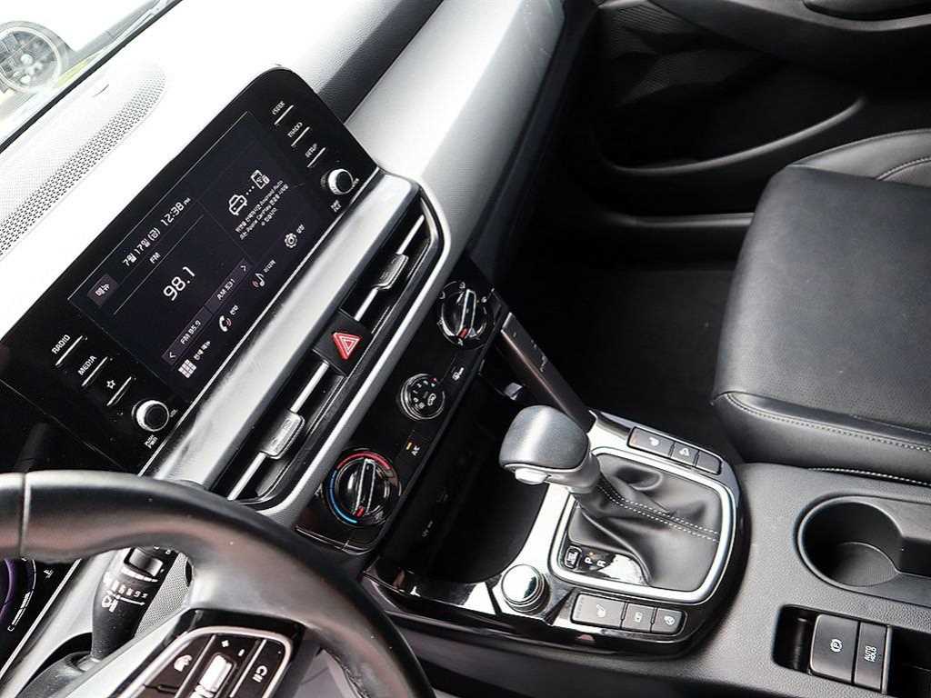 Kia Seltos — photo 10