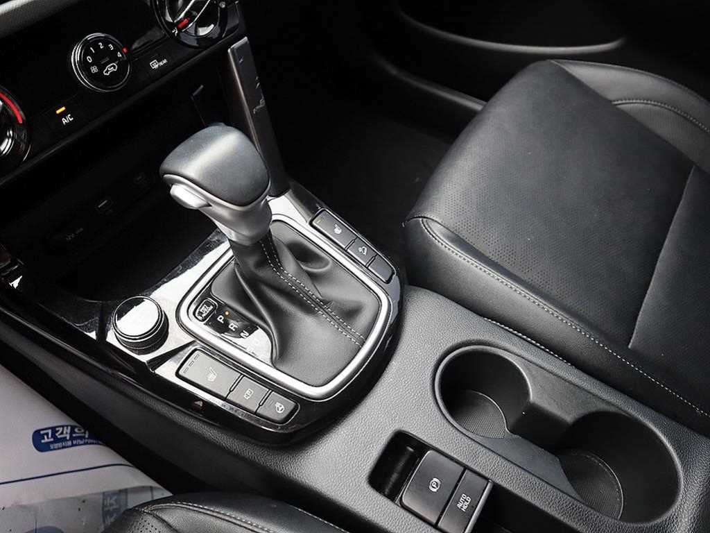Kia Seltos — photo 12