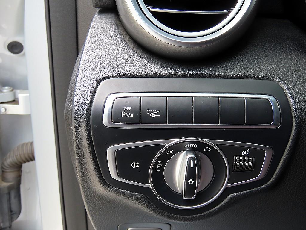 Mercedes-Benz GLC-Class — photo 12
