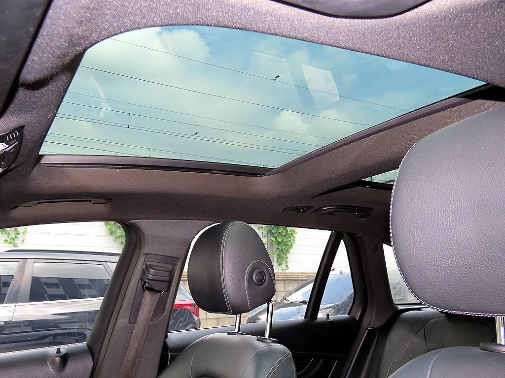 Mercedes-Benz GLC-Class — photo 15