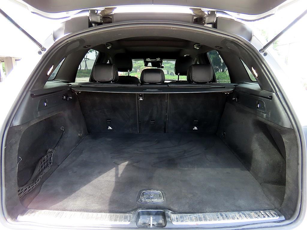 Mercedes-Benz GLC-Class — photo 16