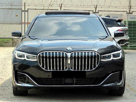 BMW 7-Series — photo 01