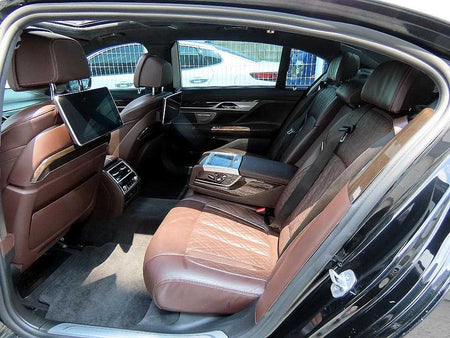 BMW 7-Series — photo 06