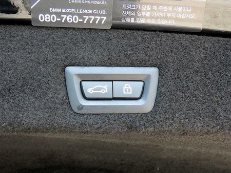 BMW 7-Series — photo 16
