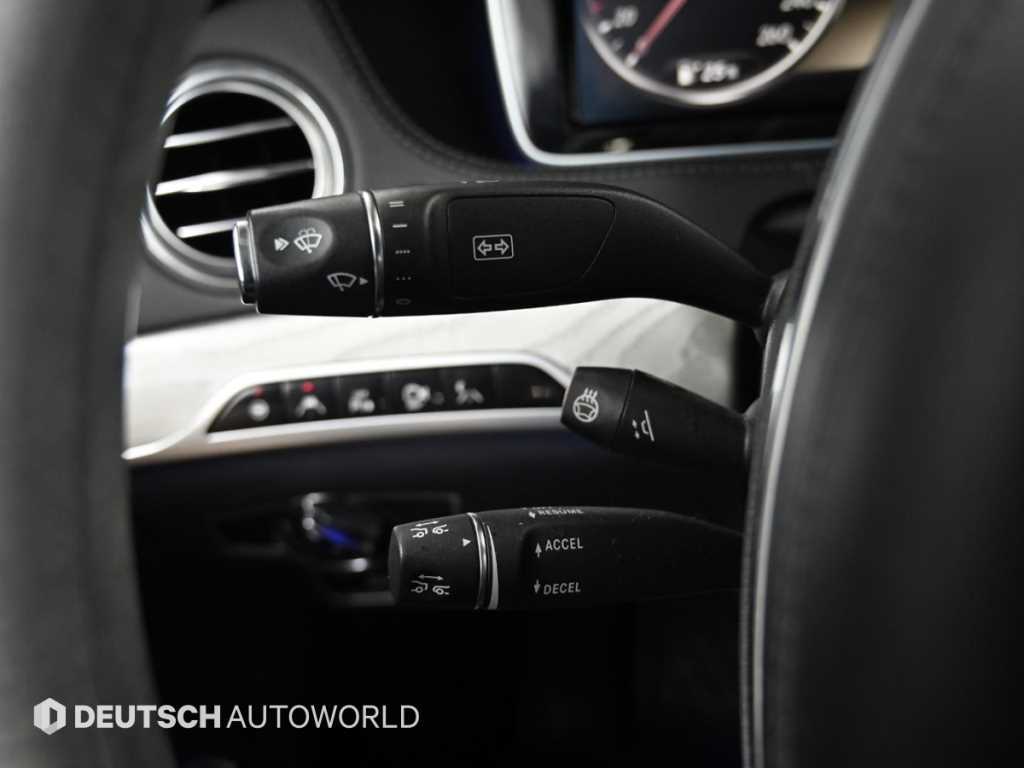 Mercedes-Benz S-Class — photo 18
