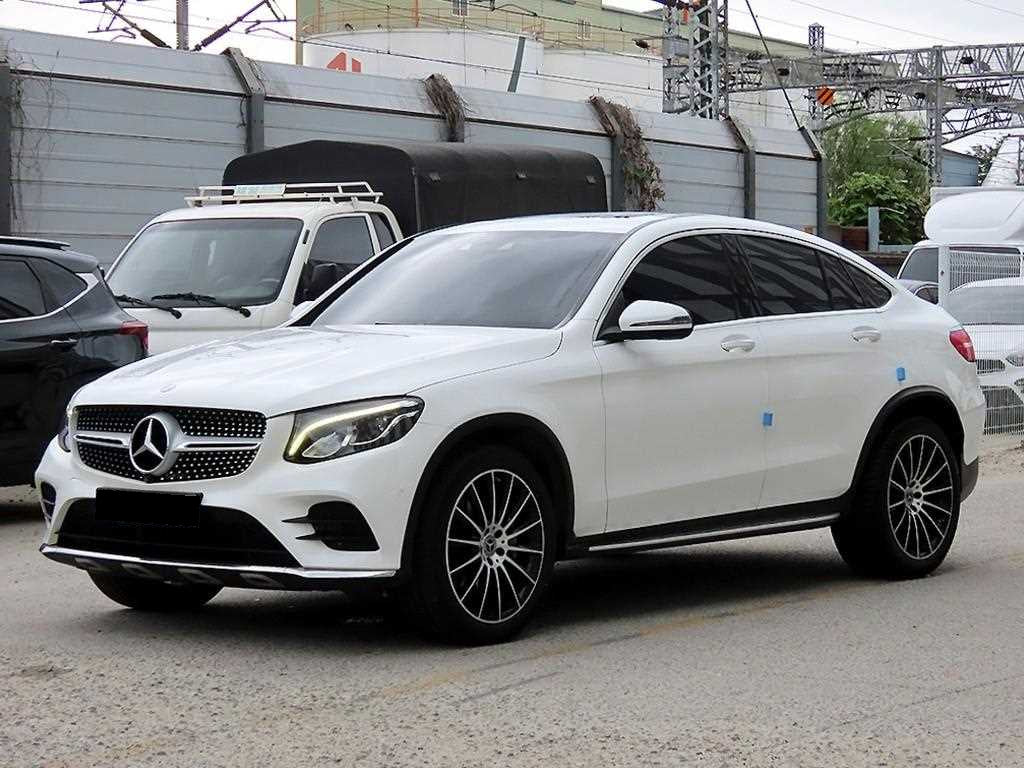 Mercedes-Benz GLC-Class — photo 02