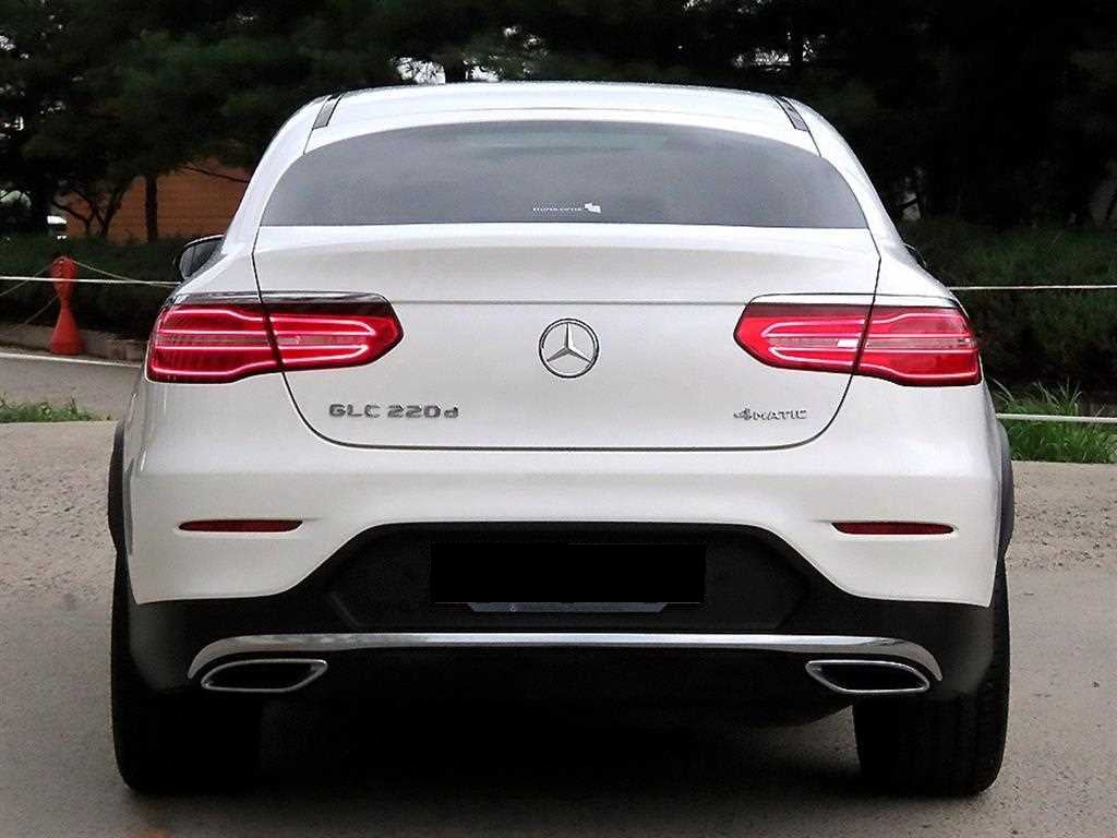 Mercedes-Benz GLC-Class — photo 04