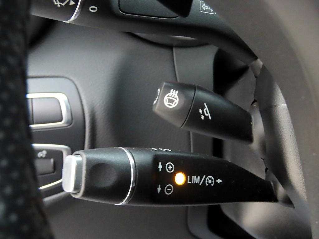 Mercedes-Benz GLC-Class — photo 12