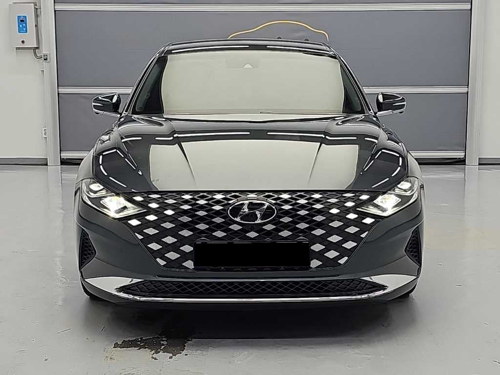 Hyundai Grandeur — photo 02