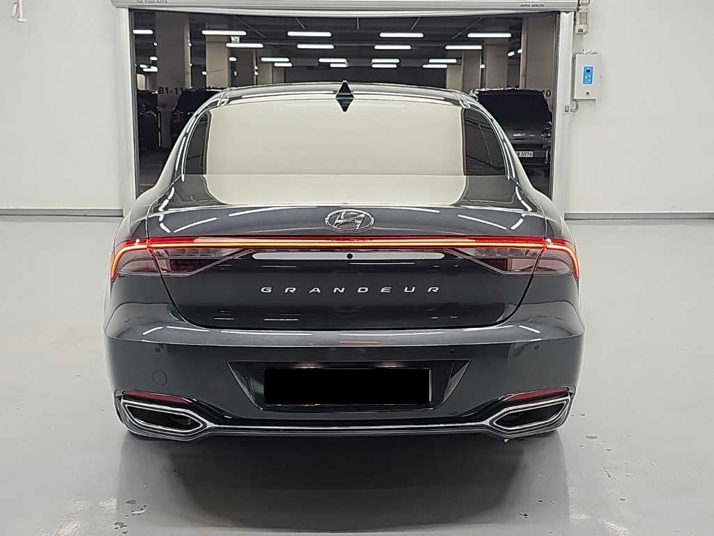 Hyundai Grandeur — photo 03